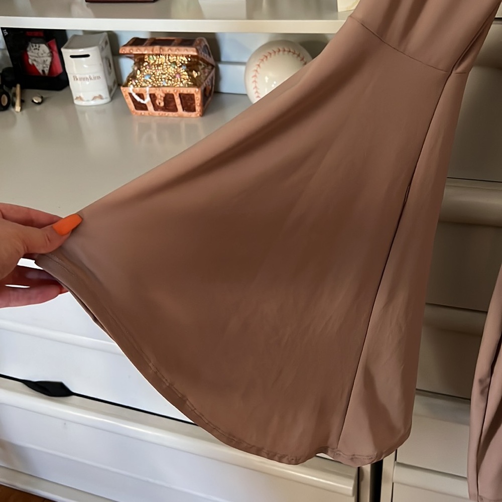 Forever 21 plus size dress - Picture 2 of 3